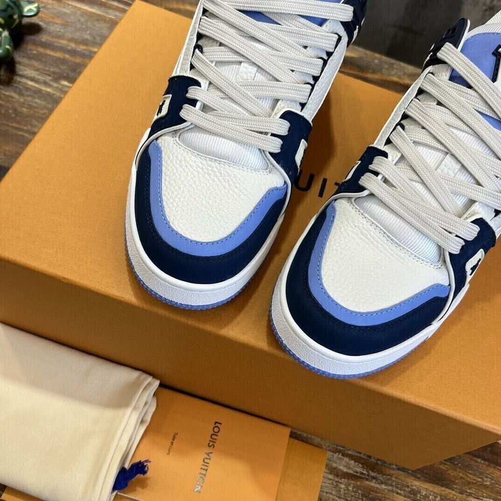 LV Trainer Blue