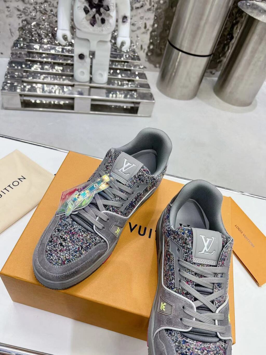 LV Trainer Grey Multicolor