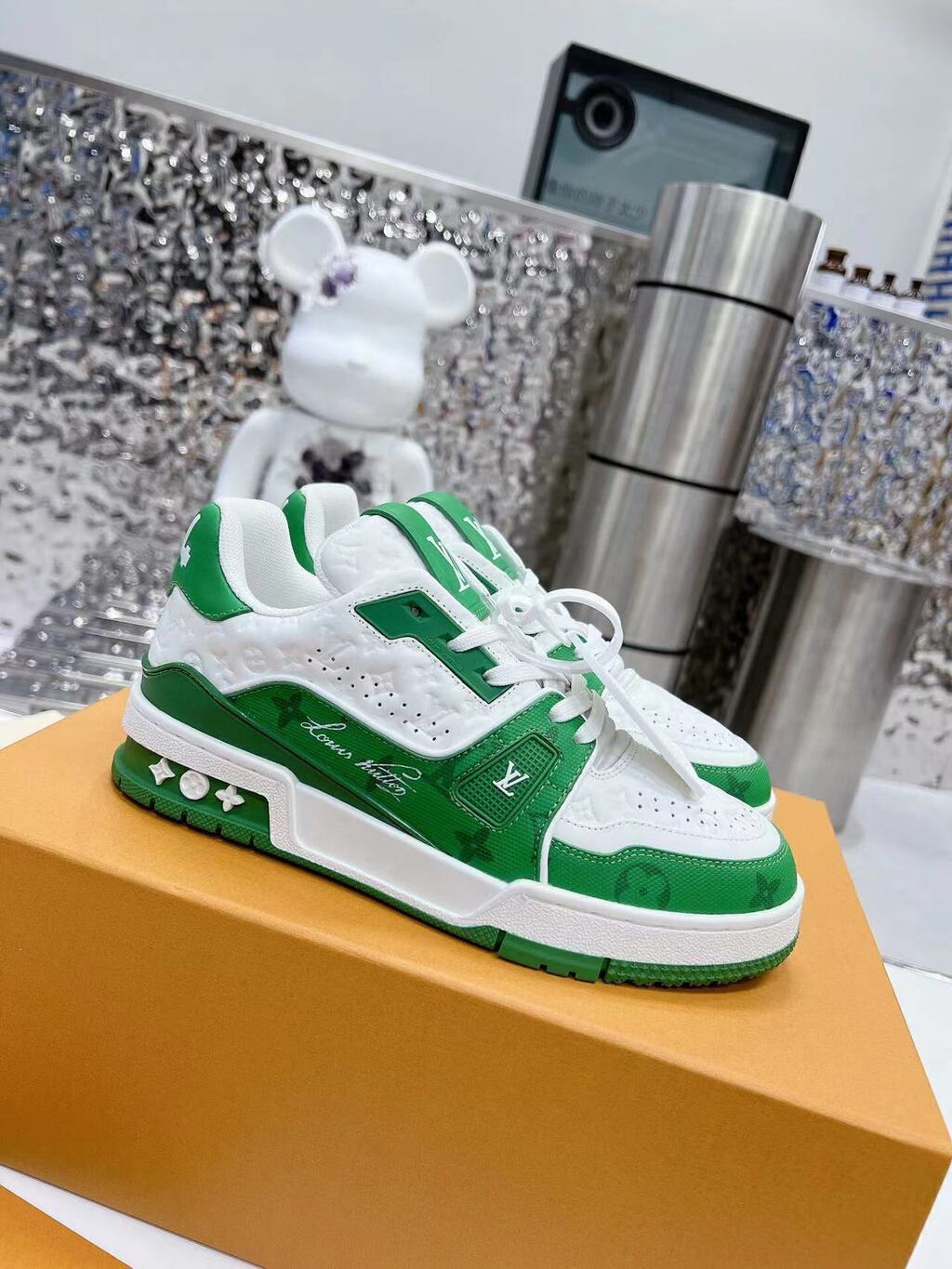 LV Trainer #54 Signature Green White