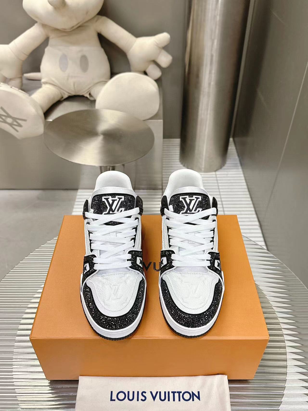 LV Trainer Black White Crystals