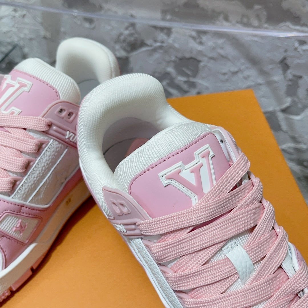 LV Trainer Pink