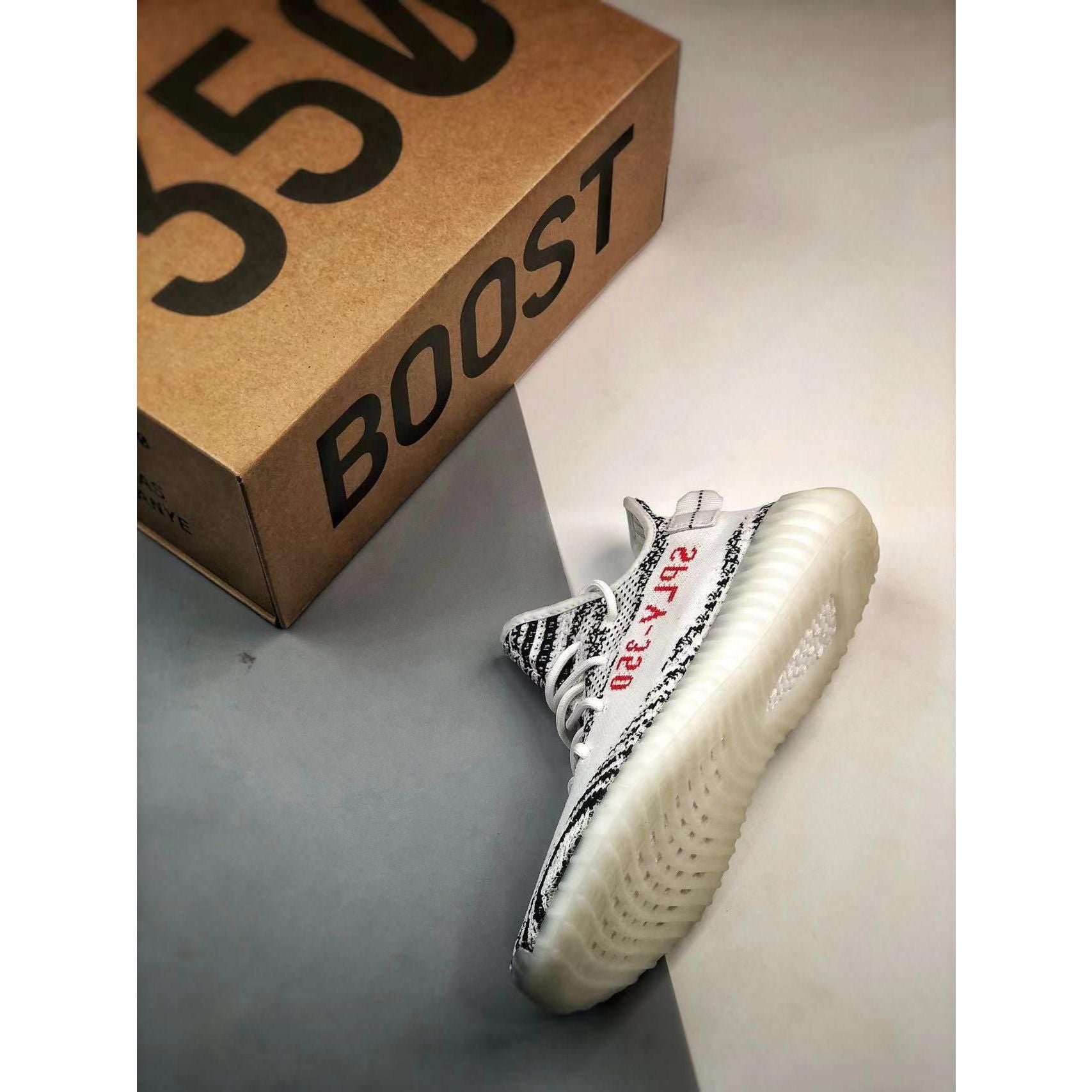 YZY Boost 350 V2 'Zebra'