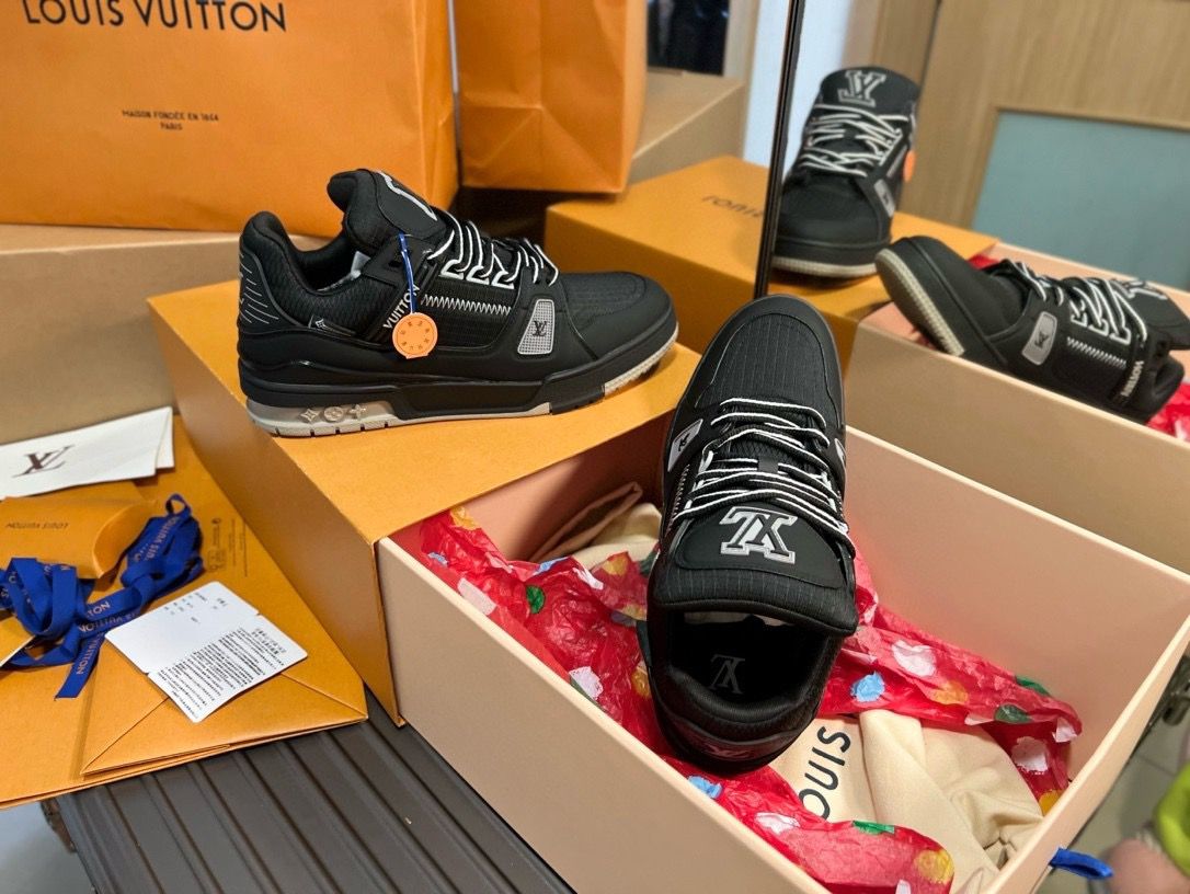 LV Trainer Ski Black