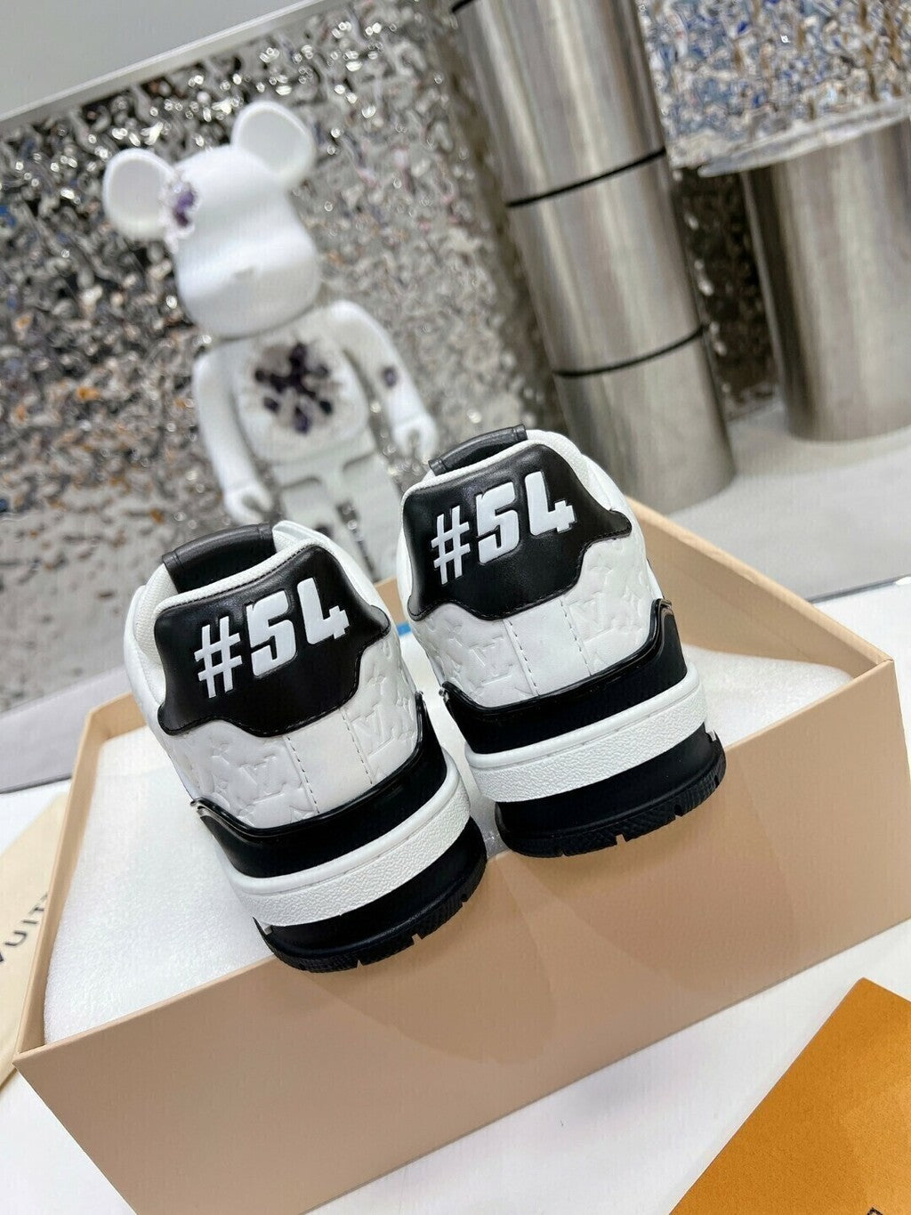 LV Trainer # 54 Black White