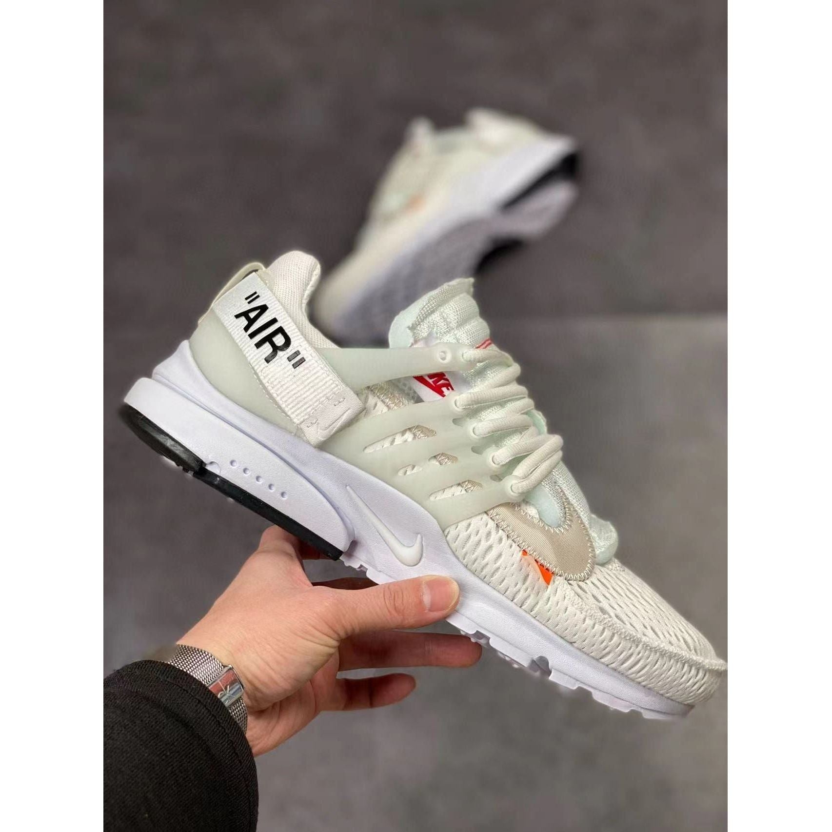 AP x Off 'Whitee'
