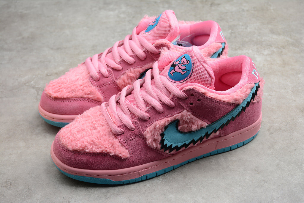 SB Dunk Low GD Bears Opti Pink