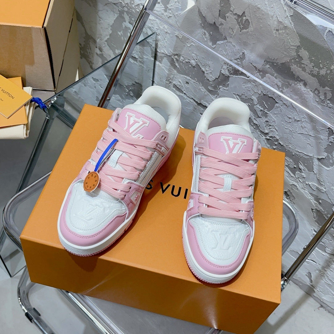 LV Trainer Pink