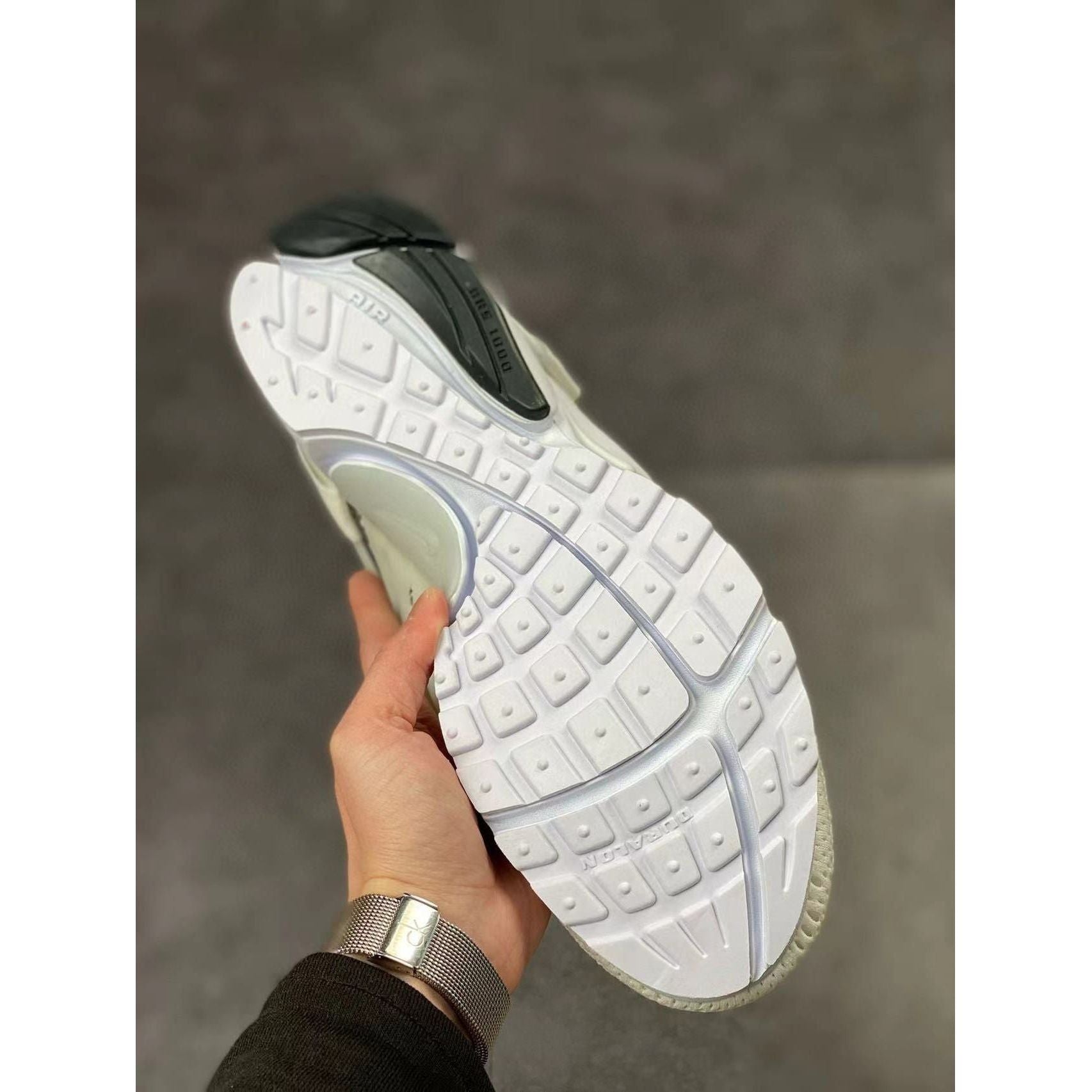AP x Off 'Whitee'