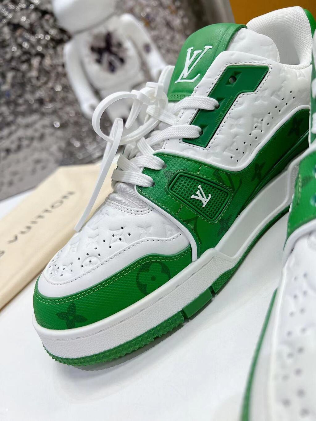 LV Trainer #54 Signature Green White