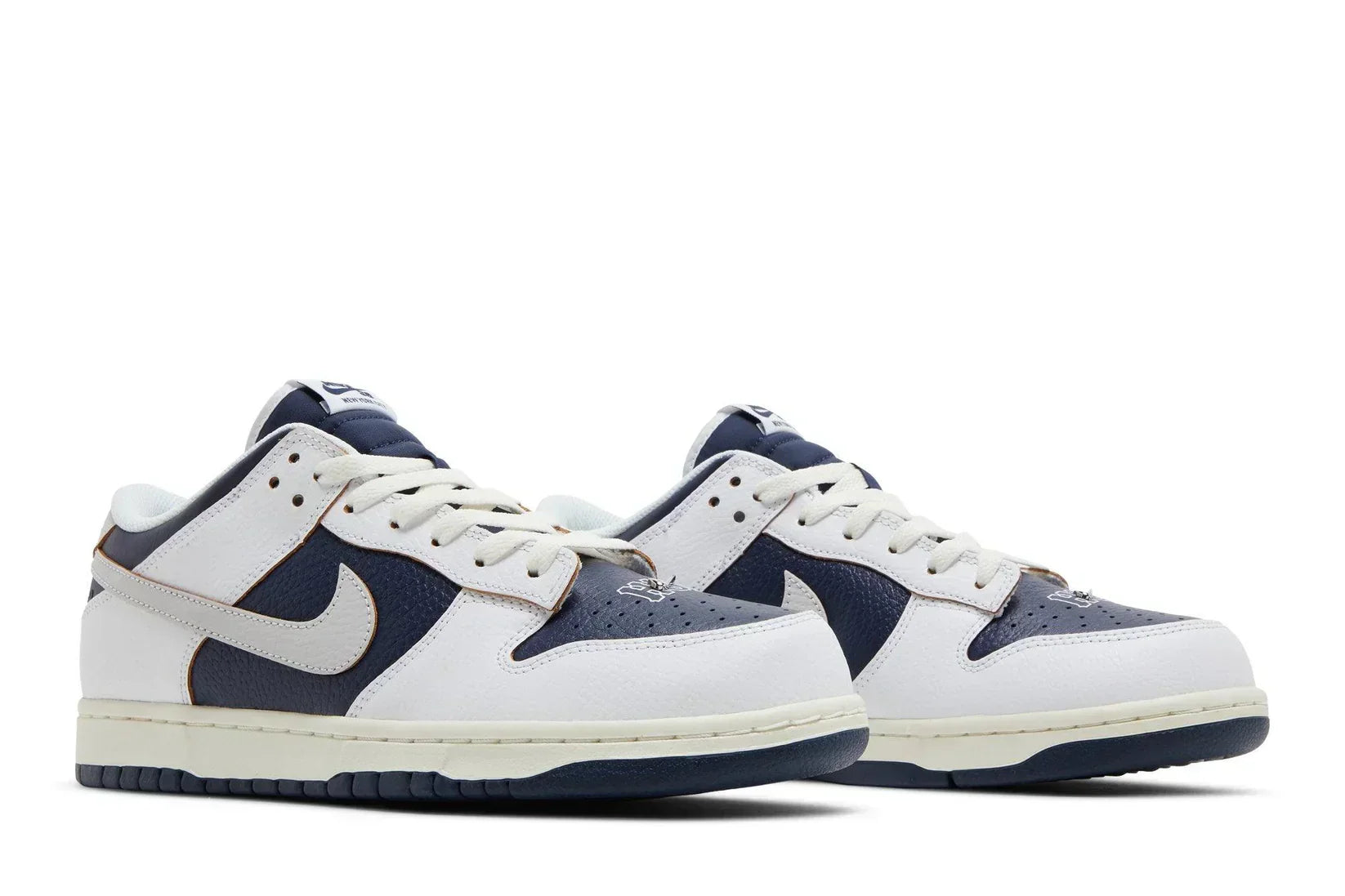 HUF x Dunk Low New York White/Blue