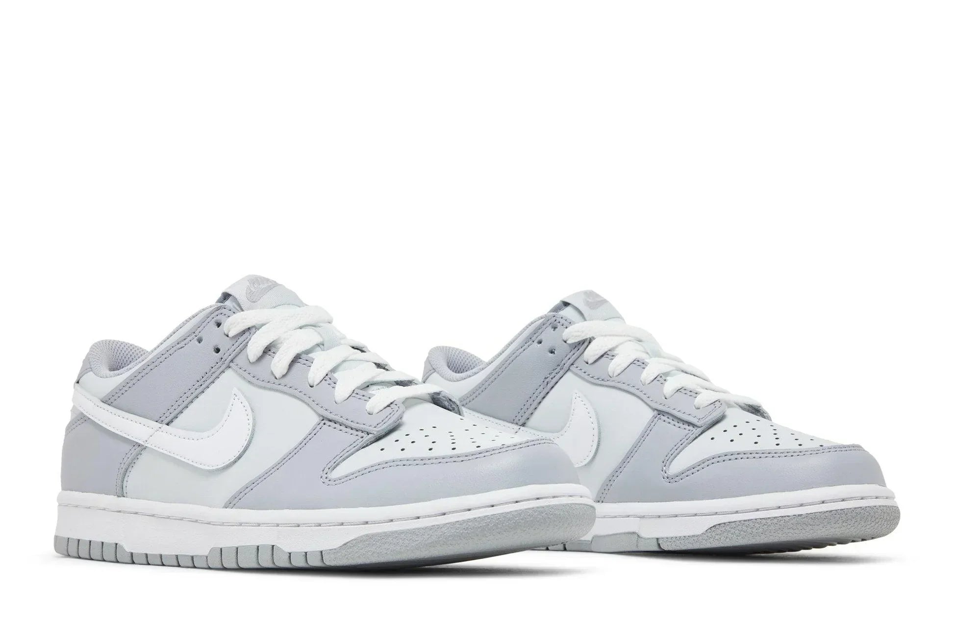 Dunk Low GS Two Toned Grey
