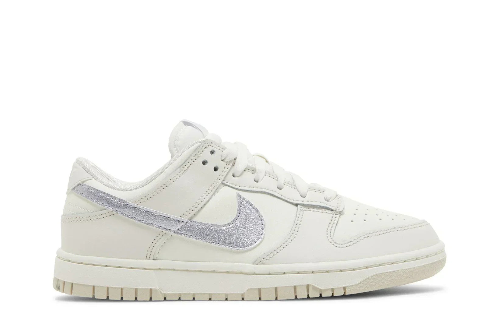 Dunk Low Oxygen Purple White