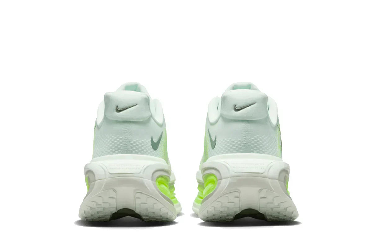 Vomero Premium Barely Volt