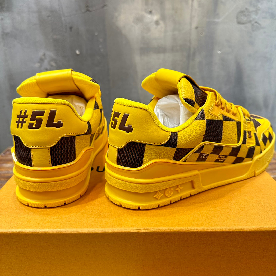 LV Trainer Sneaker Damier Pop