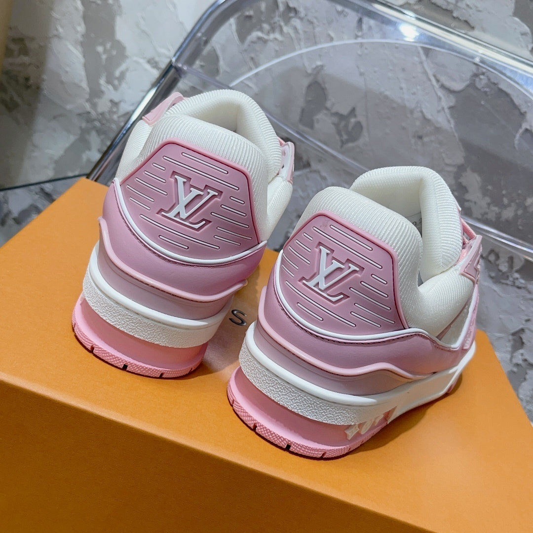 LV Trainer Pink