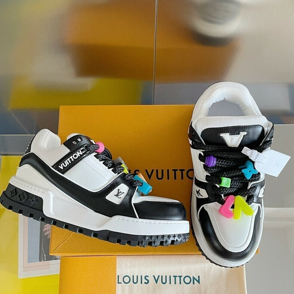 LV Trainer Maxi Black