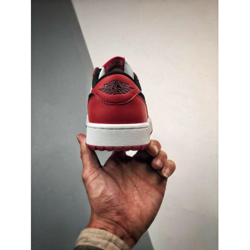 AJ 1 Low Golf 'Chicago' Customs