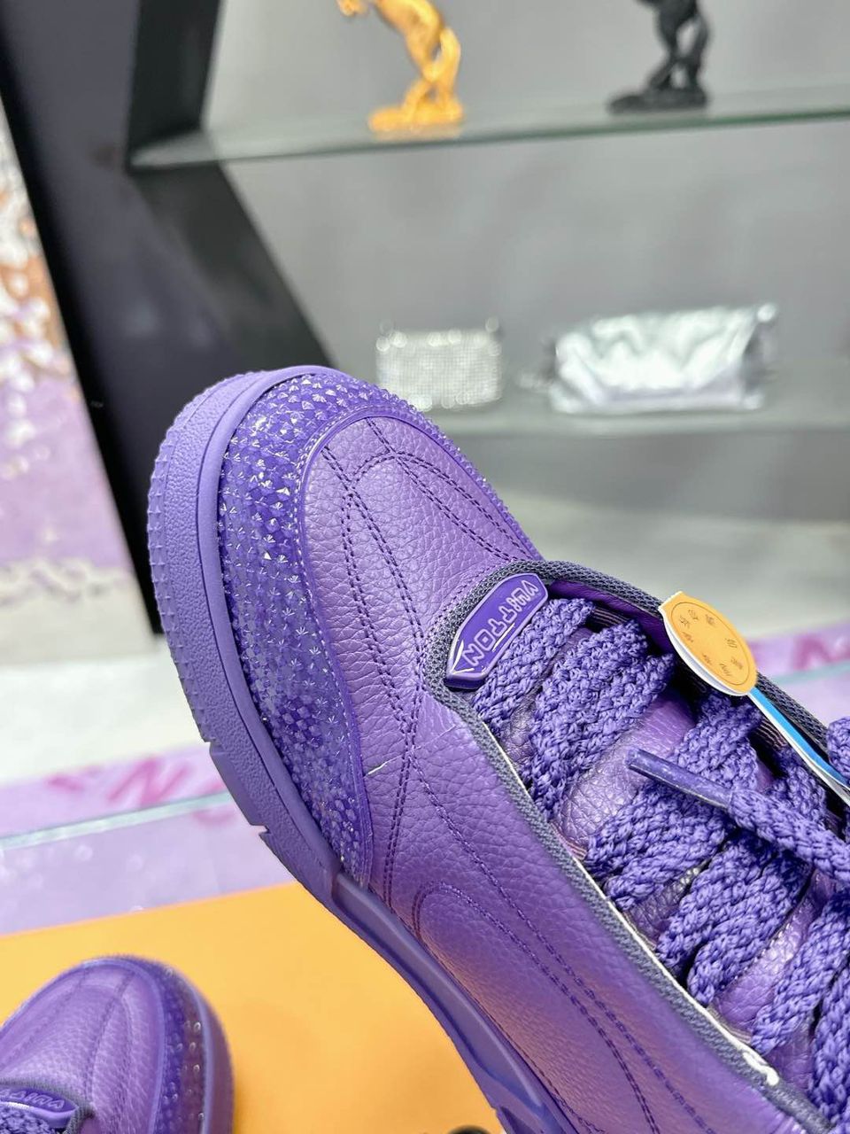 LV Skate Violet
