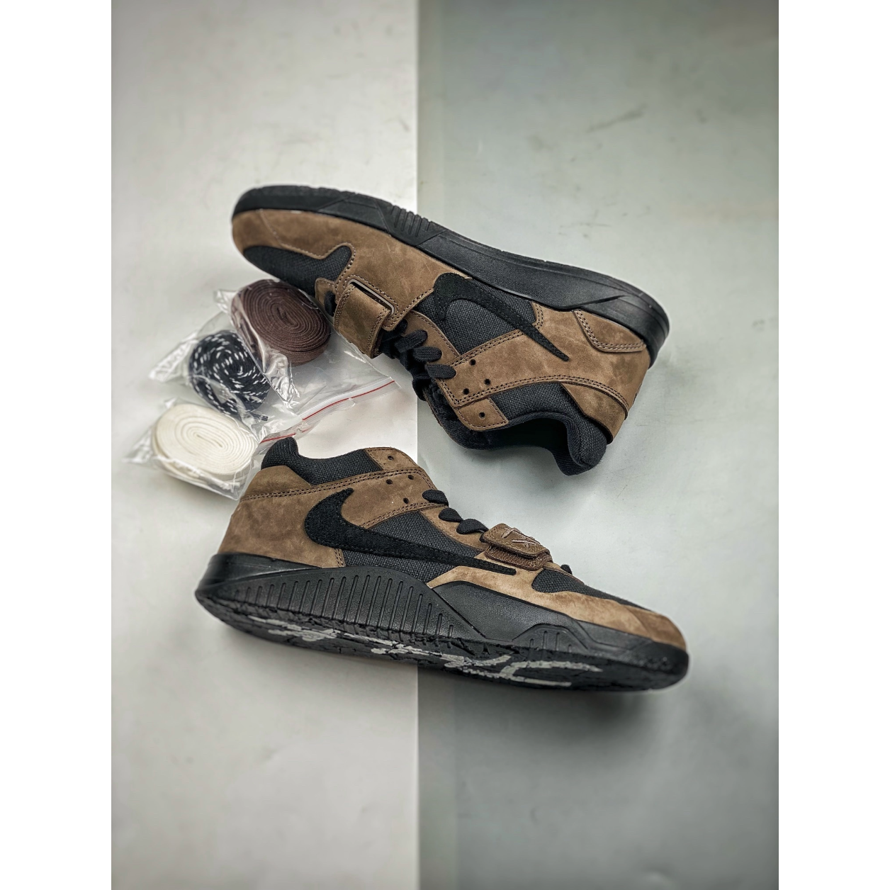 Jumpman x Travis Cut The Check 'Mocha'