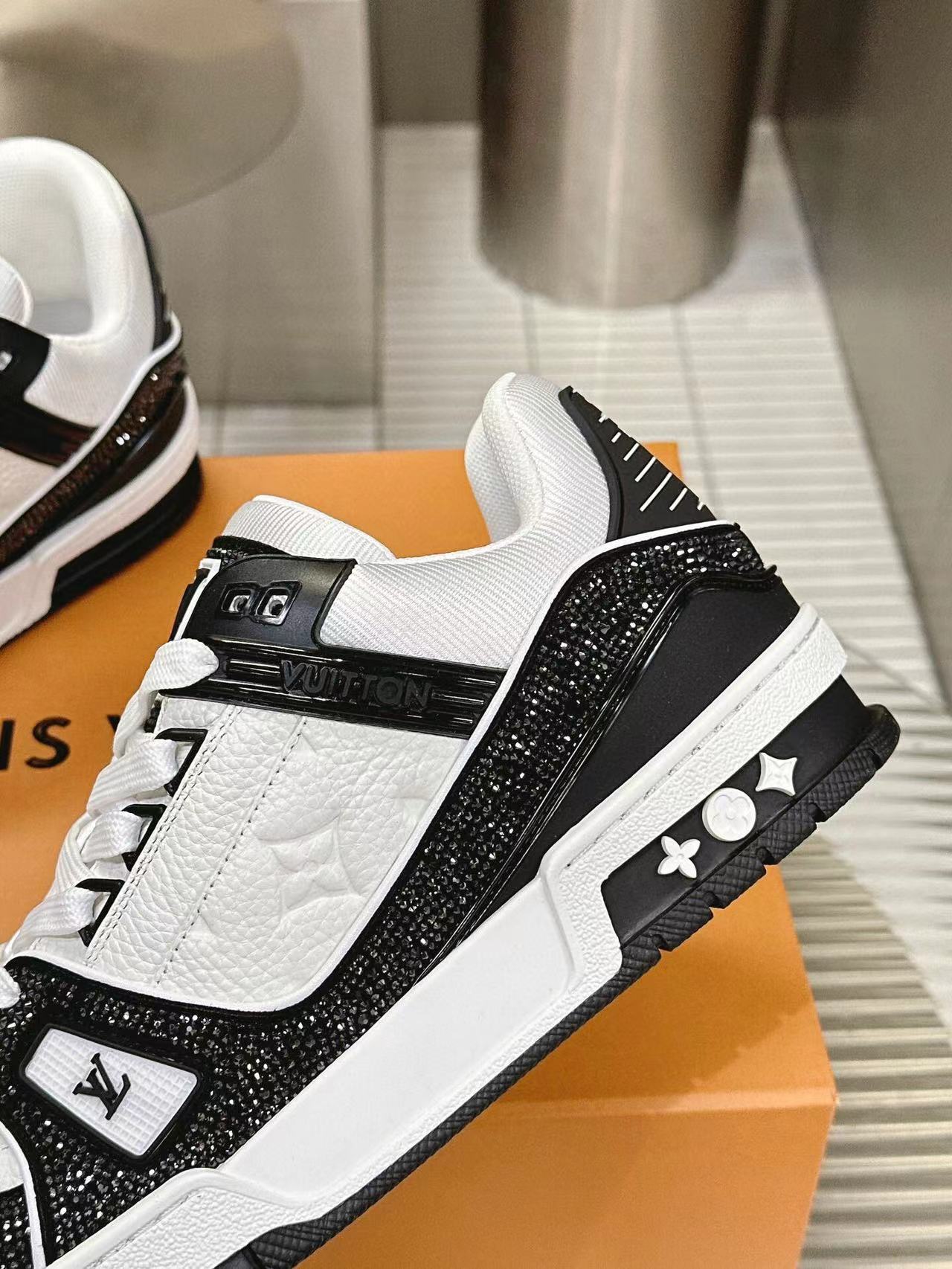 LV Trainer Black White Crystals