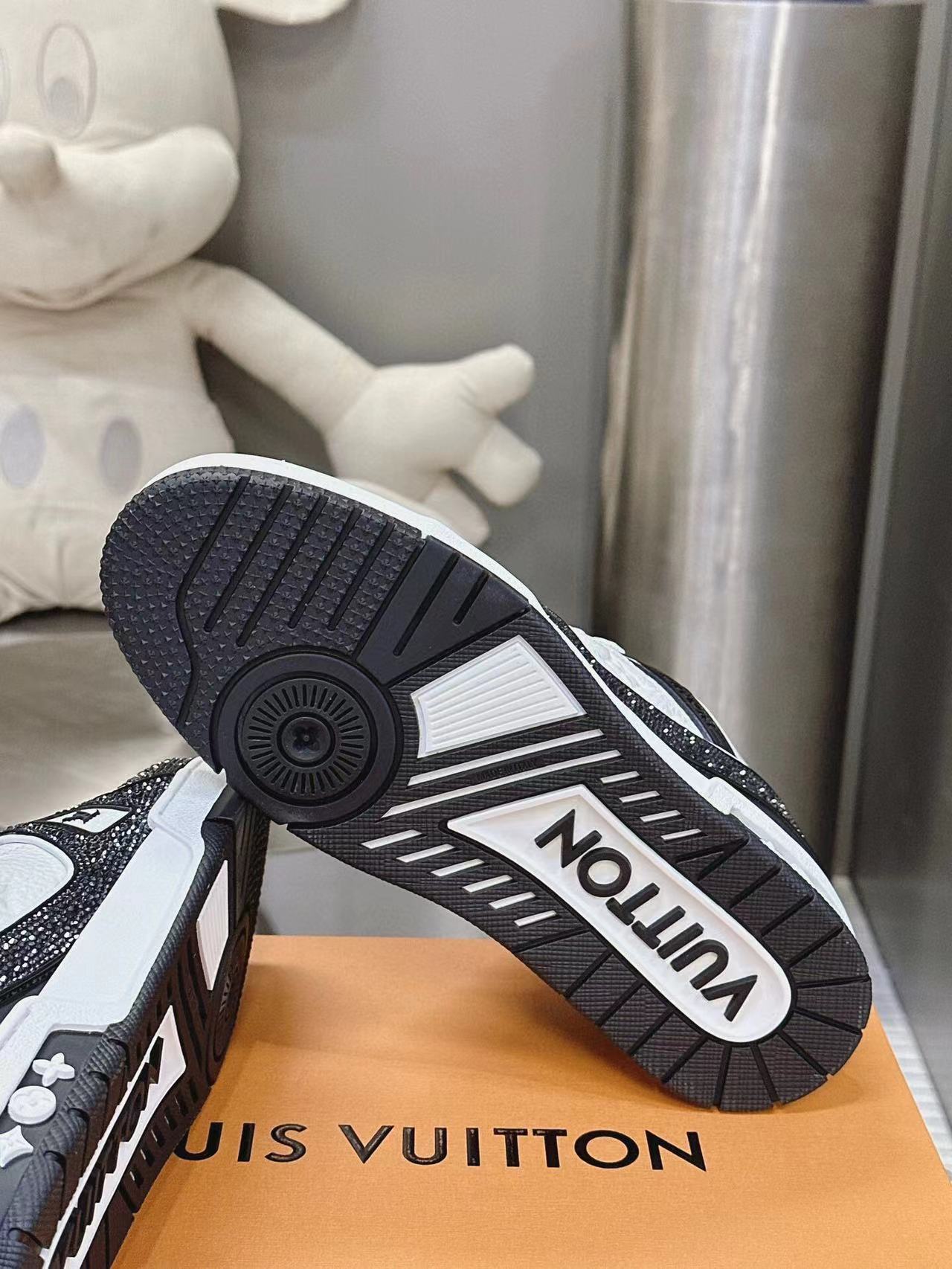 LV Trainer Black White Crystals