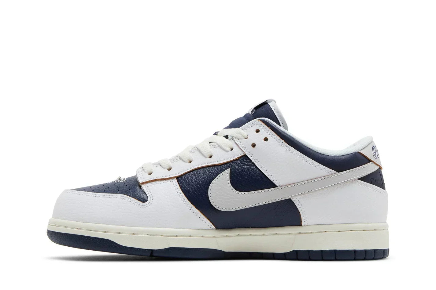 HUF x Dunk Low New York White/Blue