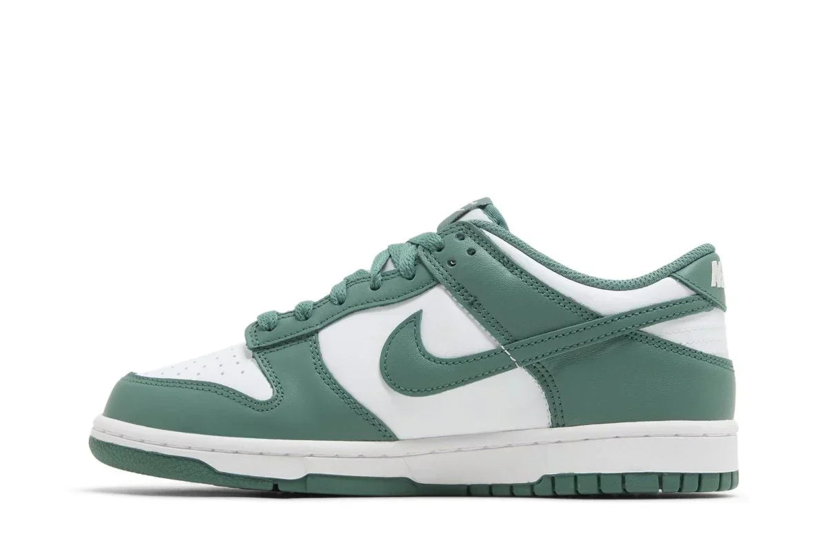 Dunk Low Bicoastal Green