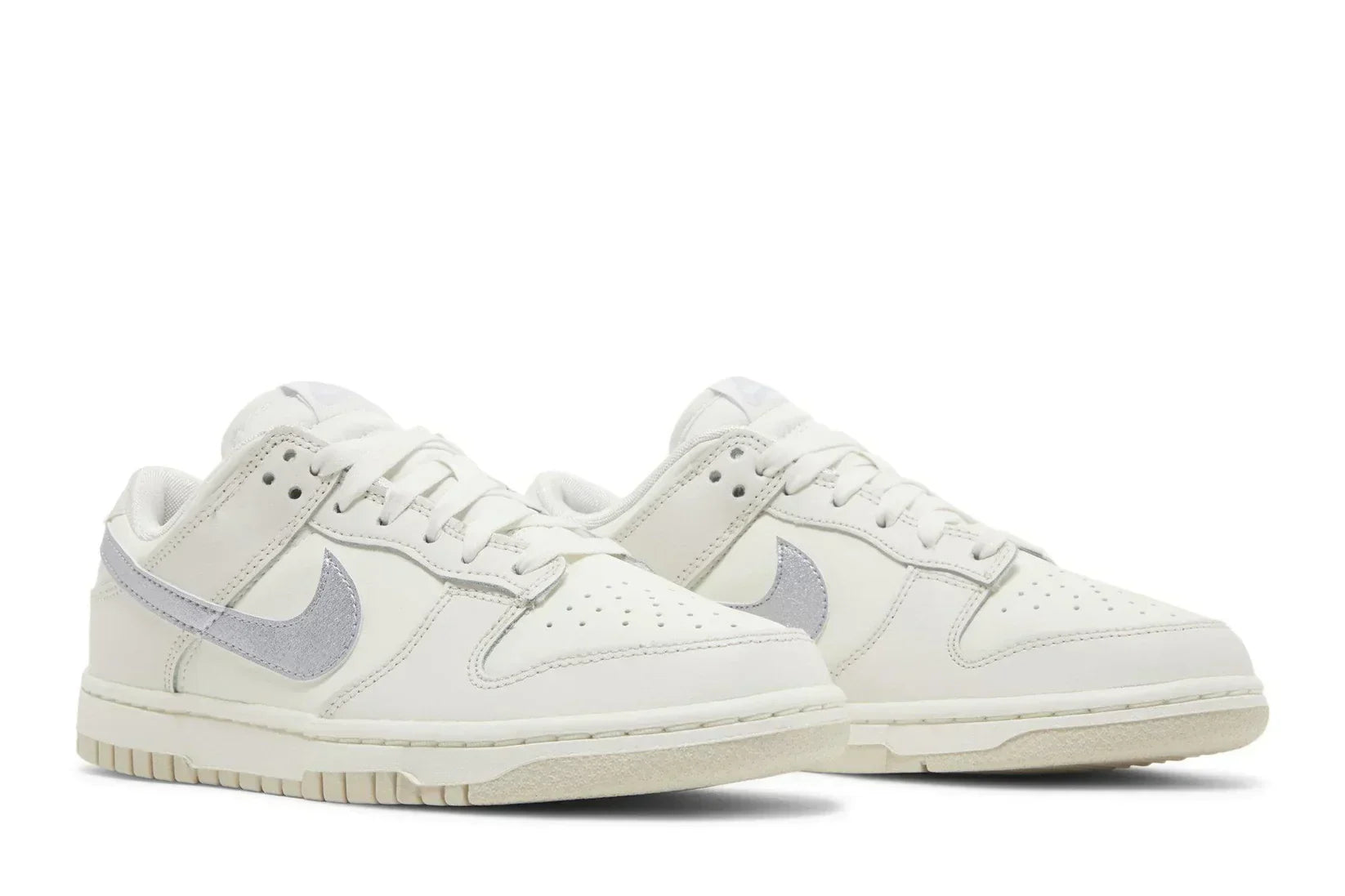 Dunk Low Oxygen Purple White