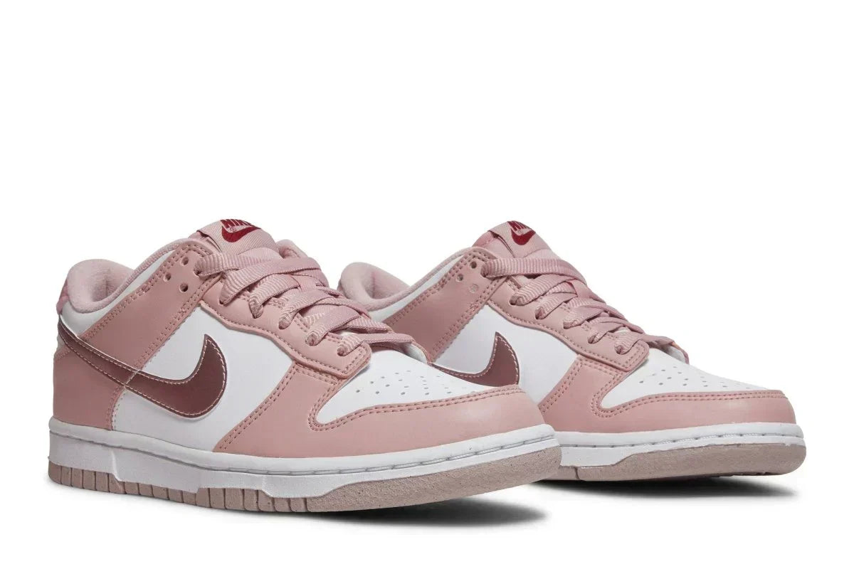 Dunk Low Pink Velvet