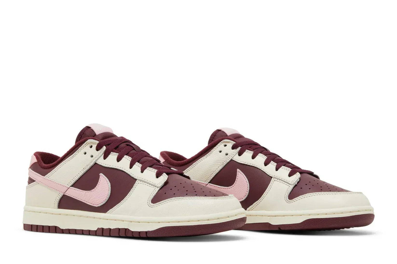 Dunk Low Premium Valentine's day Red Wine