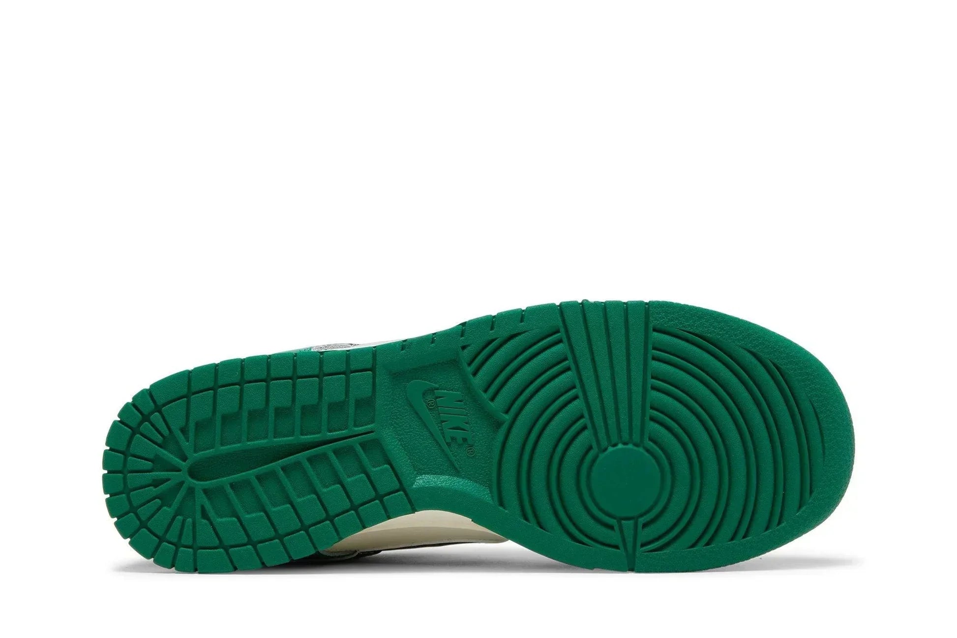 Dunk Low SE Lottery Green