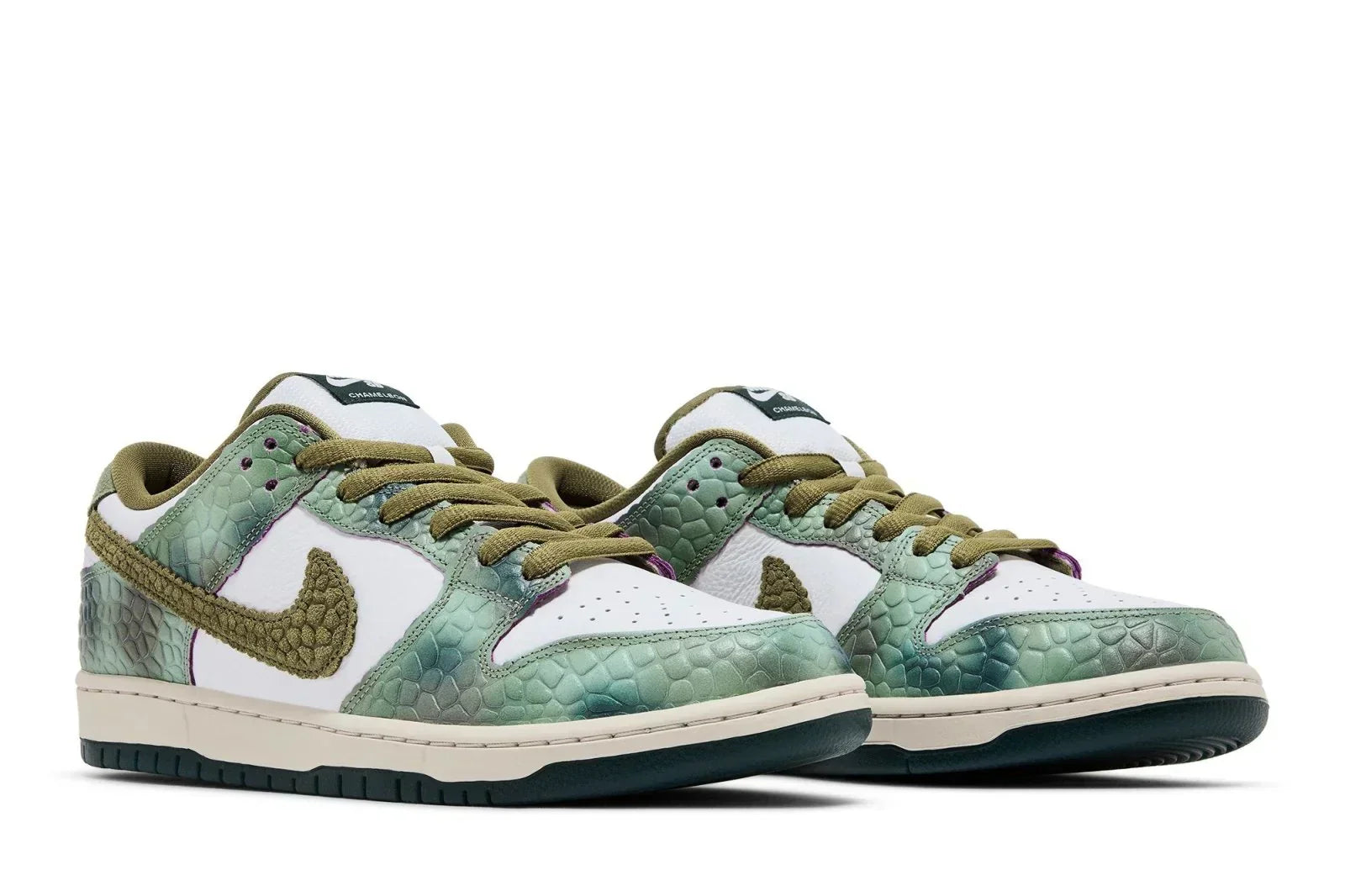 Dunk Sb x Alexis Sablone Chameleon Green