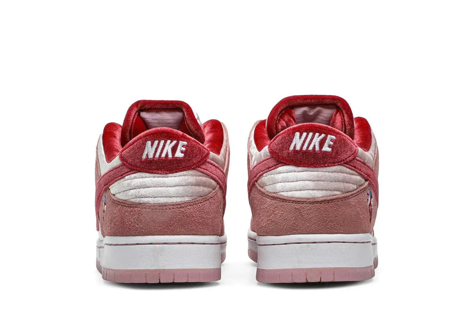 Dunk Low Strangelove Pink