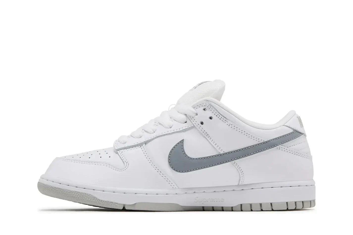 Dunk Low Supreme 94 White Metallic Silver