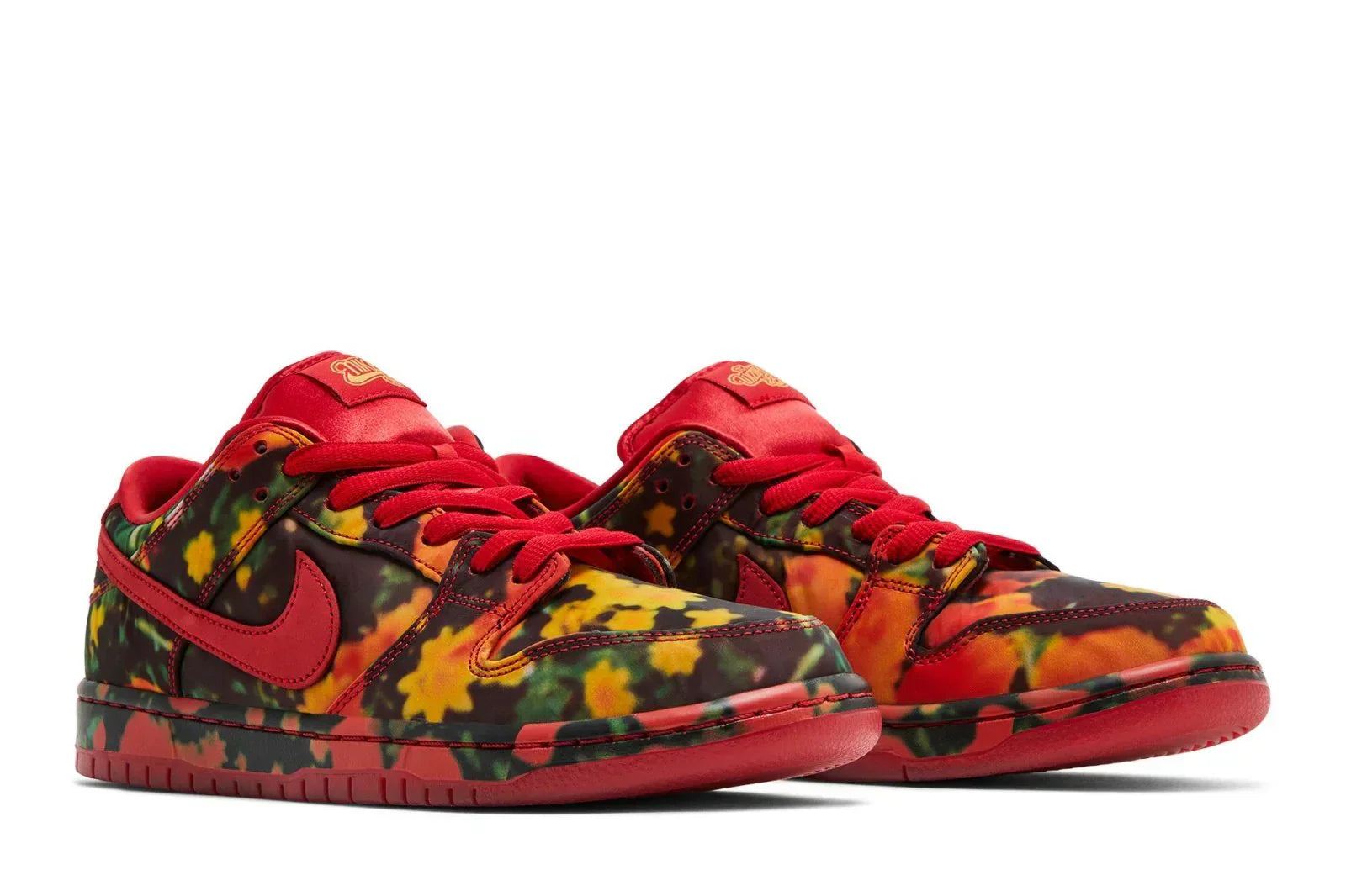 Dunk Low x The Wizard of OZ Poppy Field Red
